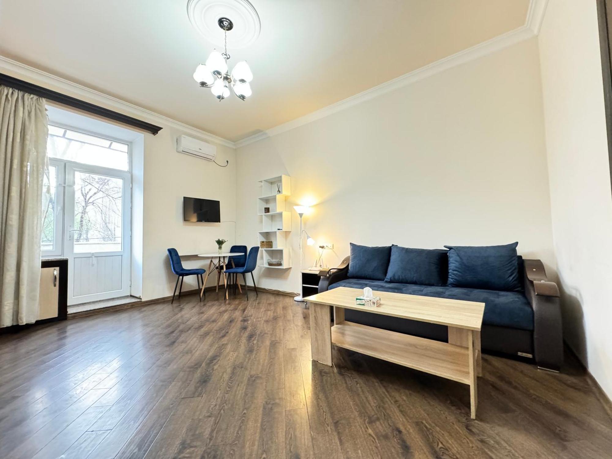 City Center Apartments On Tumanyan Street 예레반 외부 사진